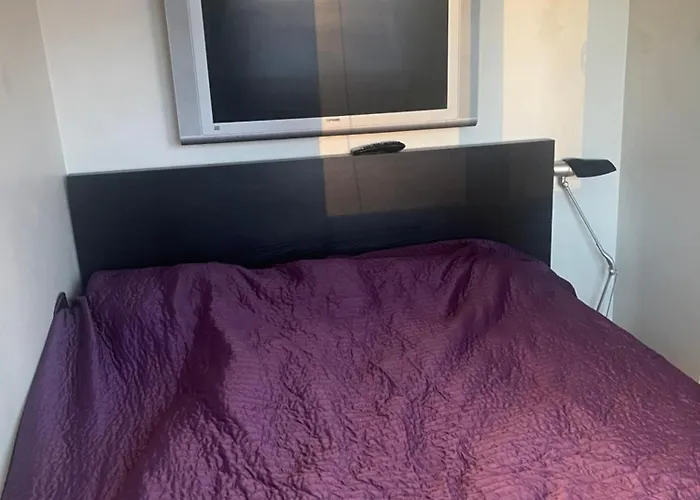 Апартаменты In Vibrant Majorstuen Bogstadveien 53a 5th Floor With Elevator Осло